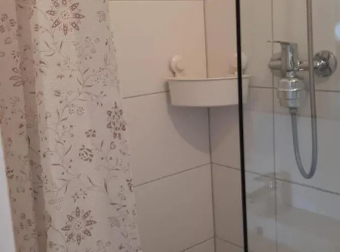 1 Person Stadtnah Guenstig Bola 55 Apartament *